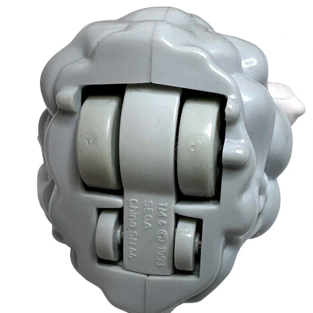Vintage 1993 Sega Knuckles the‎ Echidna Wind Up Toy Cloud Wheels